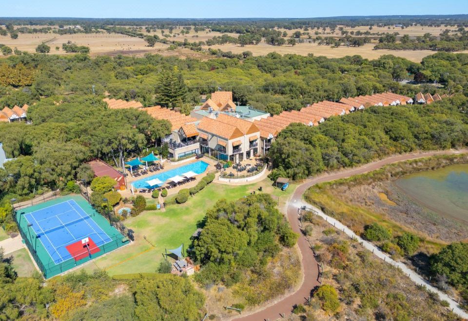 hotel overview picture