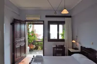 Ilion Hotel - 2-Star