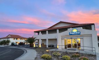 Days Inn by Wyndham Ridgecrest Near China Lake Naval Station