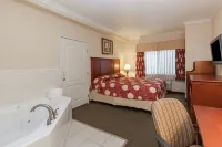 Howard Johnson by Wyndham Bakersfield Hotels in Kern County