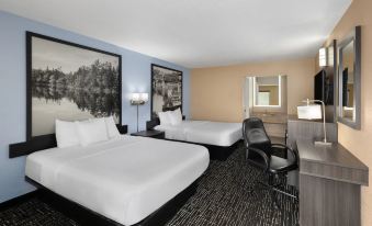 Super 8 by Wyndham Paducah I-24 Exit 4