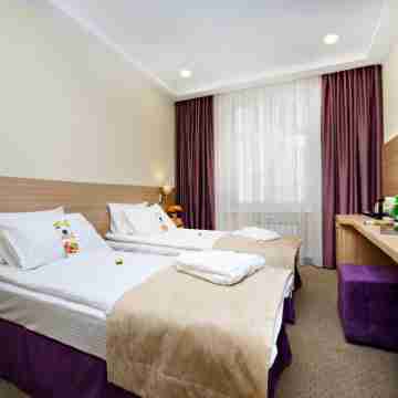 Yaroslavskaya Hotel Rooms