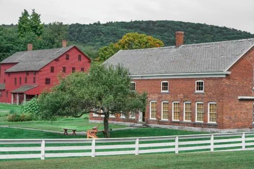 Holiday Inn Express & Suites Pittsfield-Lenox-Berkshires by IHG Hotels in Pittsfield