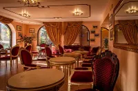 Hotel Louis II - parking