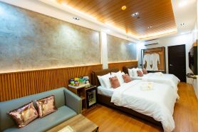 Rockfort Hotel