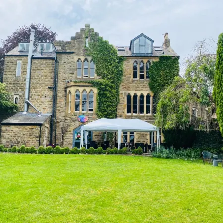 Farnley Tower Guesthouse