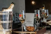 Howard Hotel Paris Orly Airport - bar