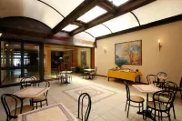 Hotel Plaza - breakfast