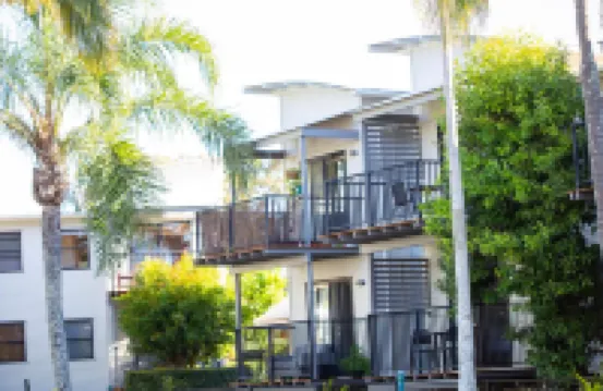 Noosa Lakes Resort Hotels near Noosa Junction
