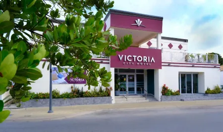 Victoria City Hotel Отели в г. Ораньестад