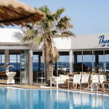 Theo Star Beach Hotel
