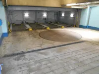 西川口站住宿酒廊酒店 - 停車場