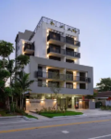 Bay Breeze Premium Apartments by Eskape Collection