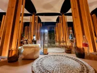 โรงแรมวิลล่าปิราส - ที่มีบาร์