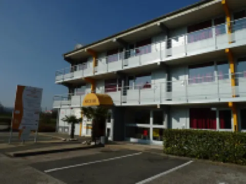 Premiere Classe Macon Sud - CRÈCHES Sur SAÔNE Hotels in Chaintre