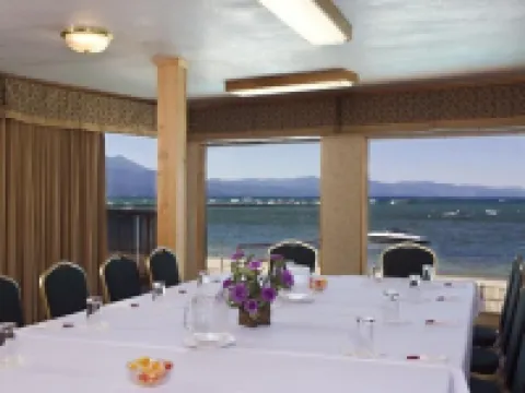 Tahoe Lakeshore Lodge & Spa Hotels in South Lake Tahoe