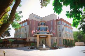 Grand M Hotel
