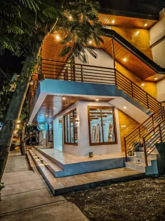 The River House - Loft Unit - Vigan