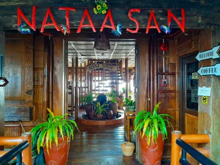Nataasan Beach Resort and Dive Center