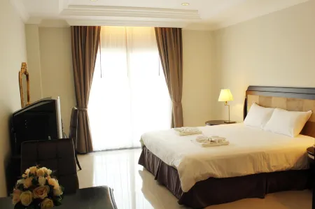 LK Crystal Place Отели рядом с достопримечательностью «Suk Sabai Villa»