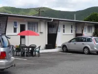 Beachside Sunnyvale Motel - Motels