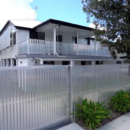 Redhill Cairns Living - Martyn St