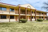 Rodeway Inn Roswell West - 2-Star