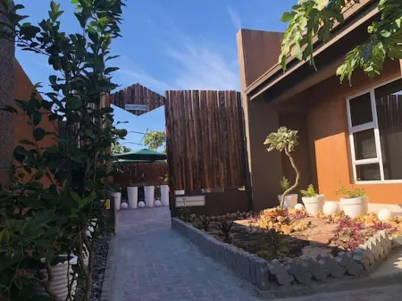 City Lodge Etosha Отели в г. Omuthiya