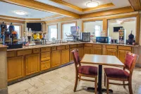 Super 8 by Wyndham Remington Hotels in Remington