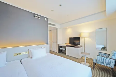 โรงแรมชิซัน แกรนด์ ทากายามา