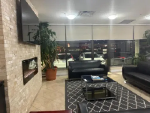 NU Hotel Toronto Airport