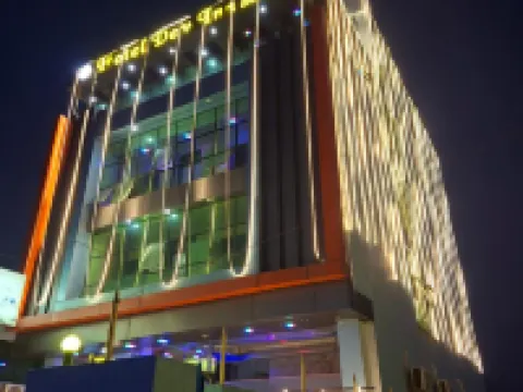 Hotel Dev Inn Hotels in Dhangarhi