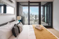 1B1B Condo with Bay &River Views - breakfast