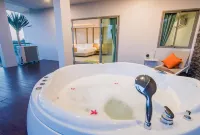 The Peak Hotel Chanthaburi - Badekar