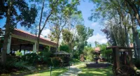 Hannah's Garden Resort and Events Place - Pools