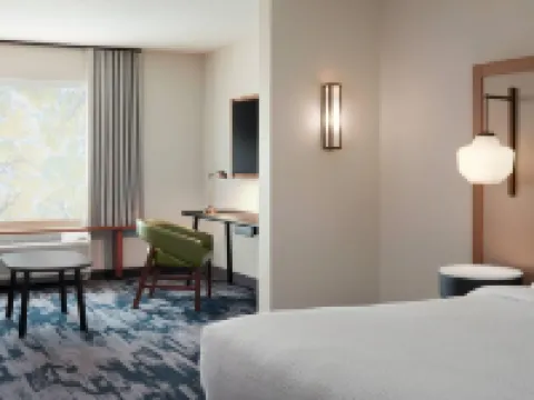 フェアフィールド イン & スイーツ バイ マリオット パームデール ウエスト パームデールのホテル