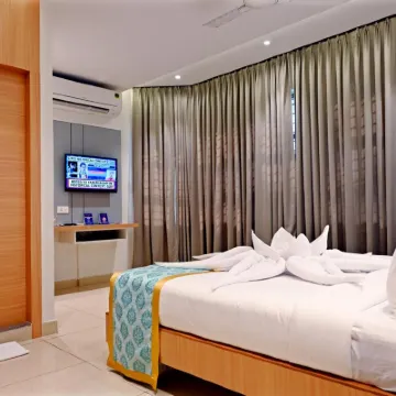 Hotel Sri Krishna Residency Hotels near Adarsh Complex