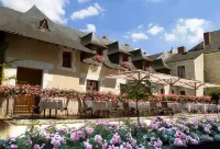 Hotel La Croix Blanche Fontevraud Hôtels à : Fontevraud-l'Abbaye