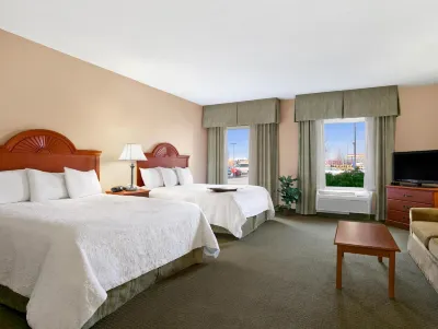 Hampton Inn Heath-Newark Hotels near Dugway Shopping Center