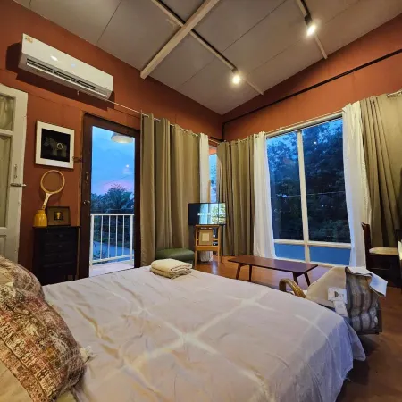 88 Fine Hotel @ Suratthani Airport