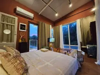 88 Fine Hotel @ Suratthani Airport