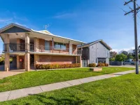 River Motel Hotels in Queanbeyan
