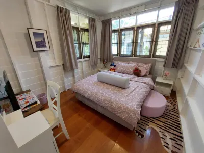 At Home Hotel a Om Noi