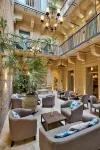 66 Saint Paul's & Spa