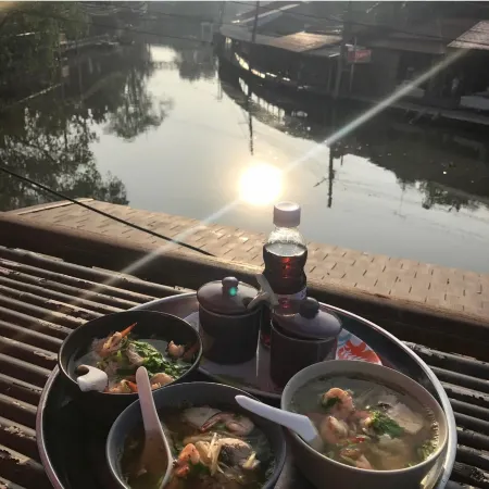 Baan Pitumata Amphawa