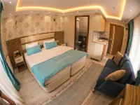 Elif Inan Hotel