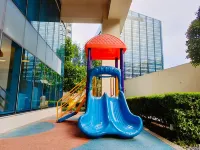 BGC Cozy Condo - Balcony, Pool, Wi-Fi - Suite 8