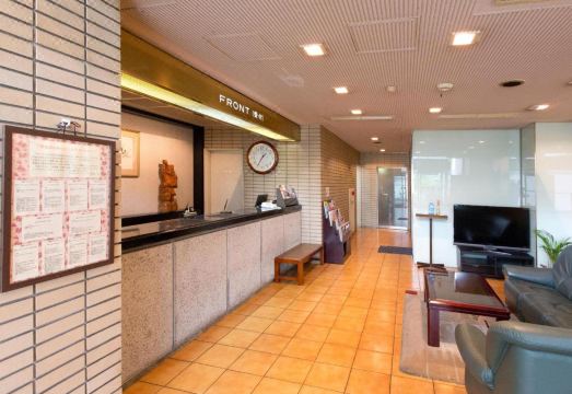 3. 플라자 호텔 후..