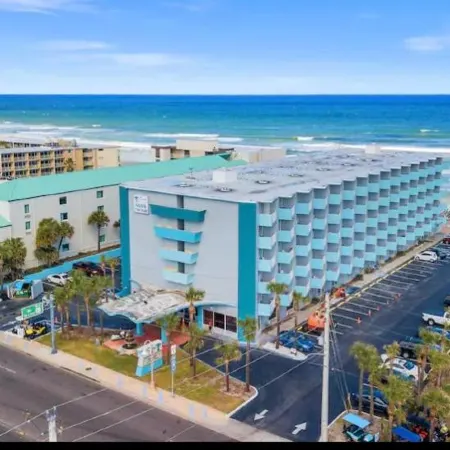 Fountain Beach Resort Отели рядом с достопримечательностью «Выставочный и конгресс-центр Ocean Center»