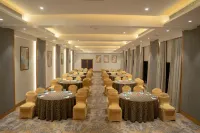 U Rivergate Karjat - breakfast